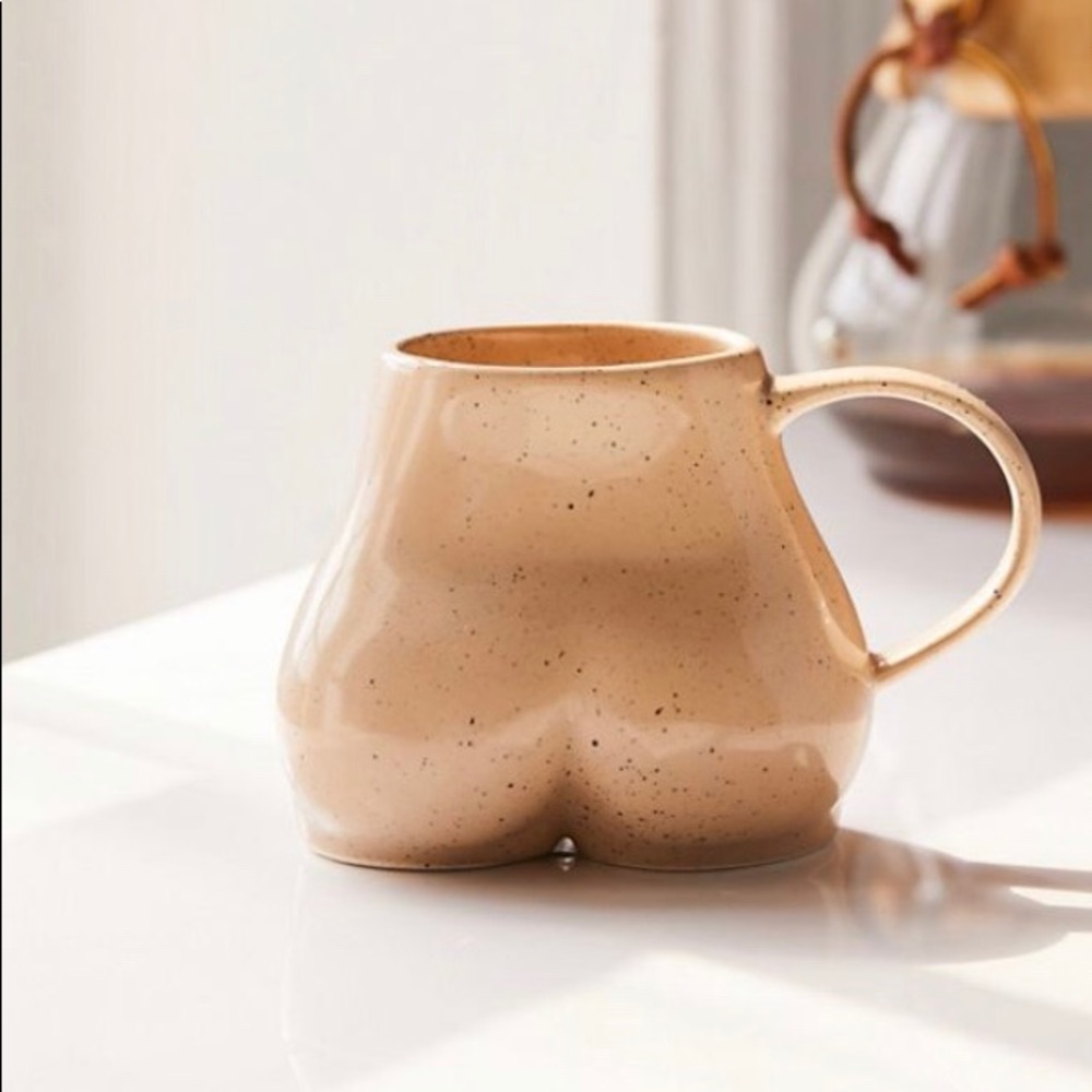 NWOT Urban Outfitters ‘Female Form’ Mug - Picture 2 of 7